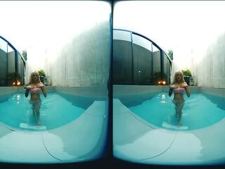 3d-vr clip - bionda asiatico con grande tette in piscina