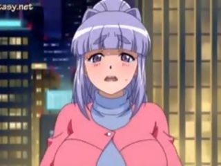 Gigantisk breasted anime enchantress blir facialized