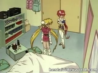 Armas anime blond kogemusi esimene lesbid